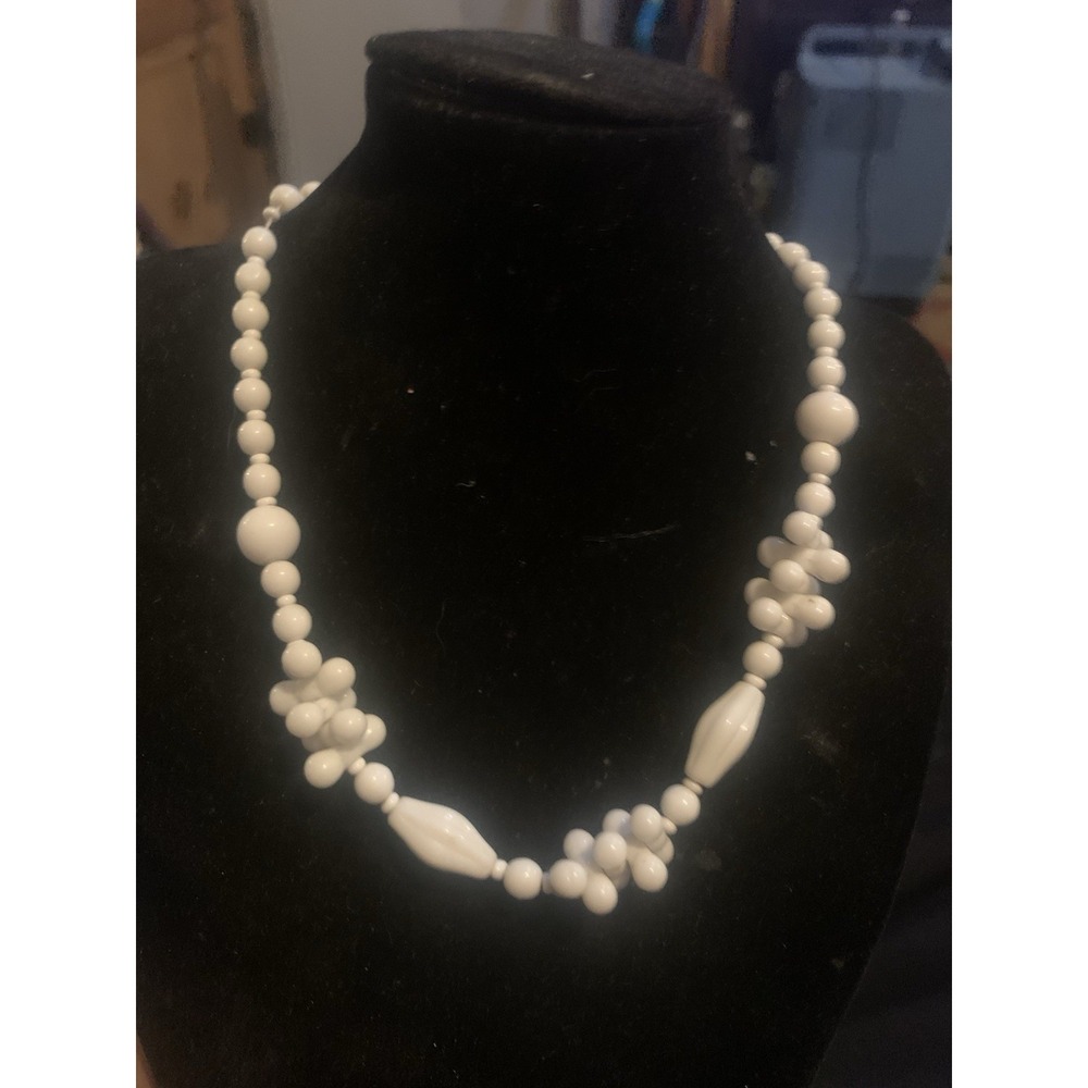 Vintage 1950s Czech Milk Glass Adjustable Beaded Necklace White Mid-Century